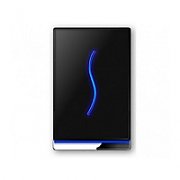 Controler de acces stand alone cu card Alimentare: 12Vcc, 3A Capacitate utilizatori: 30 000 carduri Evenimente stocabile: 50 000 Conectivitate: TCP/IP, RS485 si USB (host) interfata pentru senzor usa, buton iesire, alarma, intrare Wiegand pt cititor de proximitate suplimentar si iesire pentru