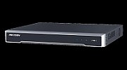 NVR Hikvision 32 canale IP DS-7632NI-K2; 8MP, compresie: H.265/ H.265+/H.264/H.264+/MPEG; rezolutie: 8MP/6MP/5MP/4MP/3MP/1080p/UXGA/ 720p/VGA/4CIF/DCIF/2CIF/CIF/QCIF, Incoming /Outgoing bandwidth: 256 Mbps/160 Mbps, Decoding:  8-ch @ 1080p (30fps), playback simultan: 16ch, HDMI output: 4K (3840 ×_1