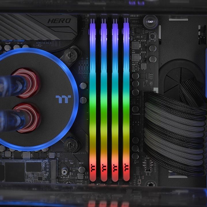 Thermaltake Toughram Z-One RGB memory module 16 GB DDR4 3200 MHz_7