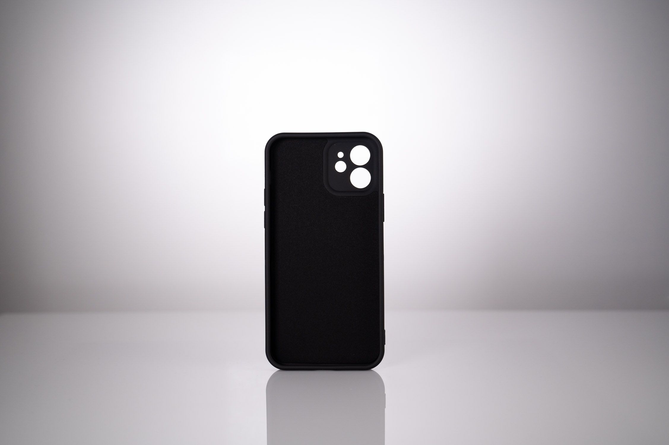 HUSA SMARTPHONE Spacer pentru Iphone 13 Pro Max, grosime 2mm, material flexibil silicon + interior cu microfibra, negru 