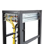 RACK CABLE MANAGEMENT D-RING/._4