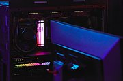 Memorie Kingston FURY Beast 16 GB DDR5 5600 MHz CL40, kit 2 x 8 GB, XMP 3.0, Negru, RGB
