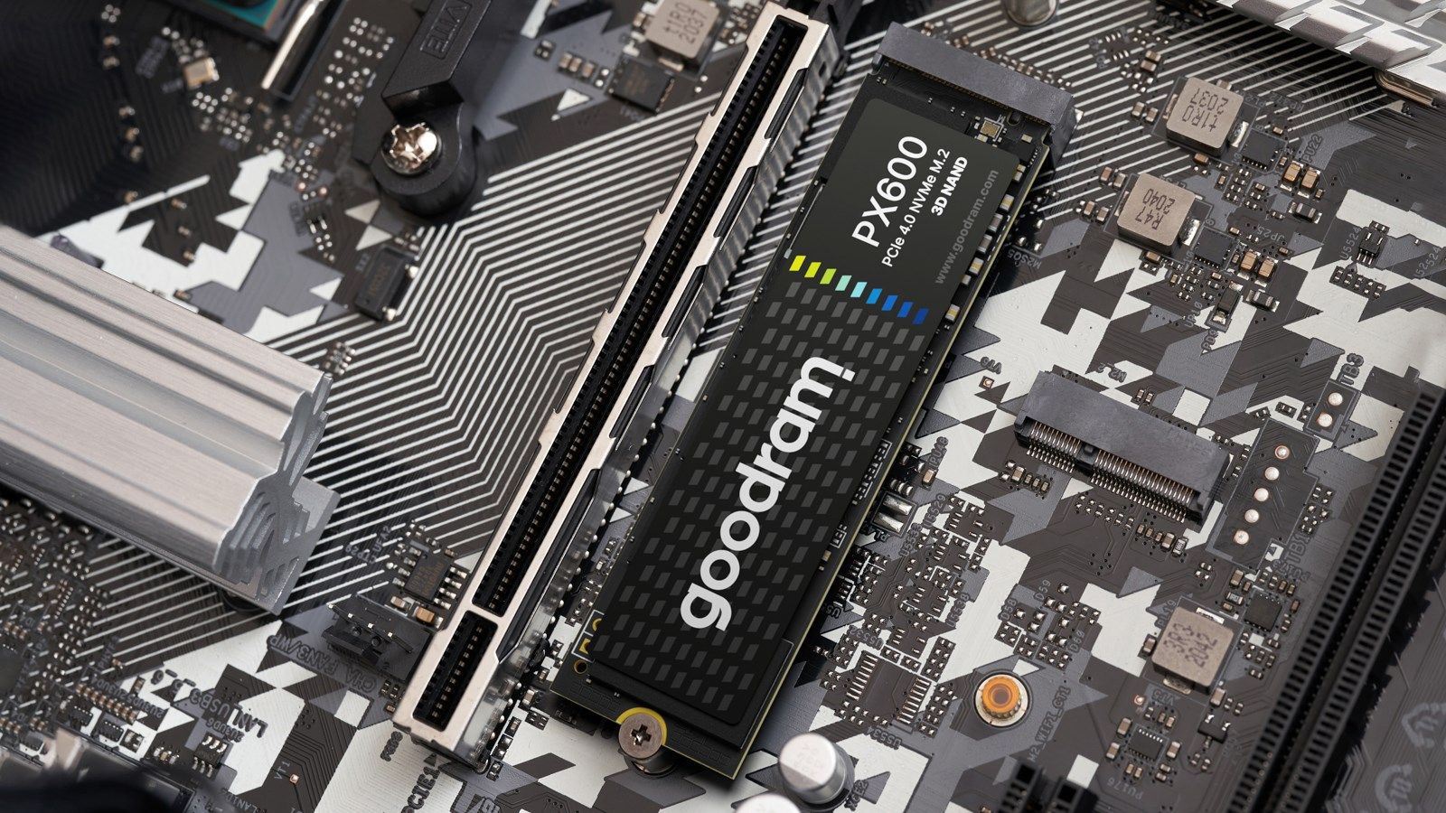 Goodram SSDPR-PX600-1K0-80 internal solid state drive M.2 1 TB PCI Express 4.0 3D NAND NVMe_4