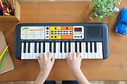 Yamaha PSS-F30 synthesizer Digital synthesizer 37 Black_5