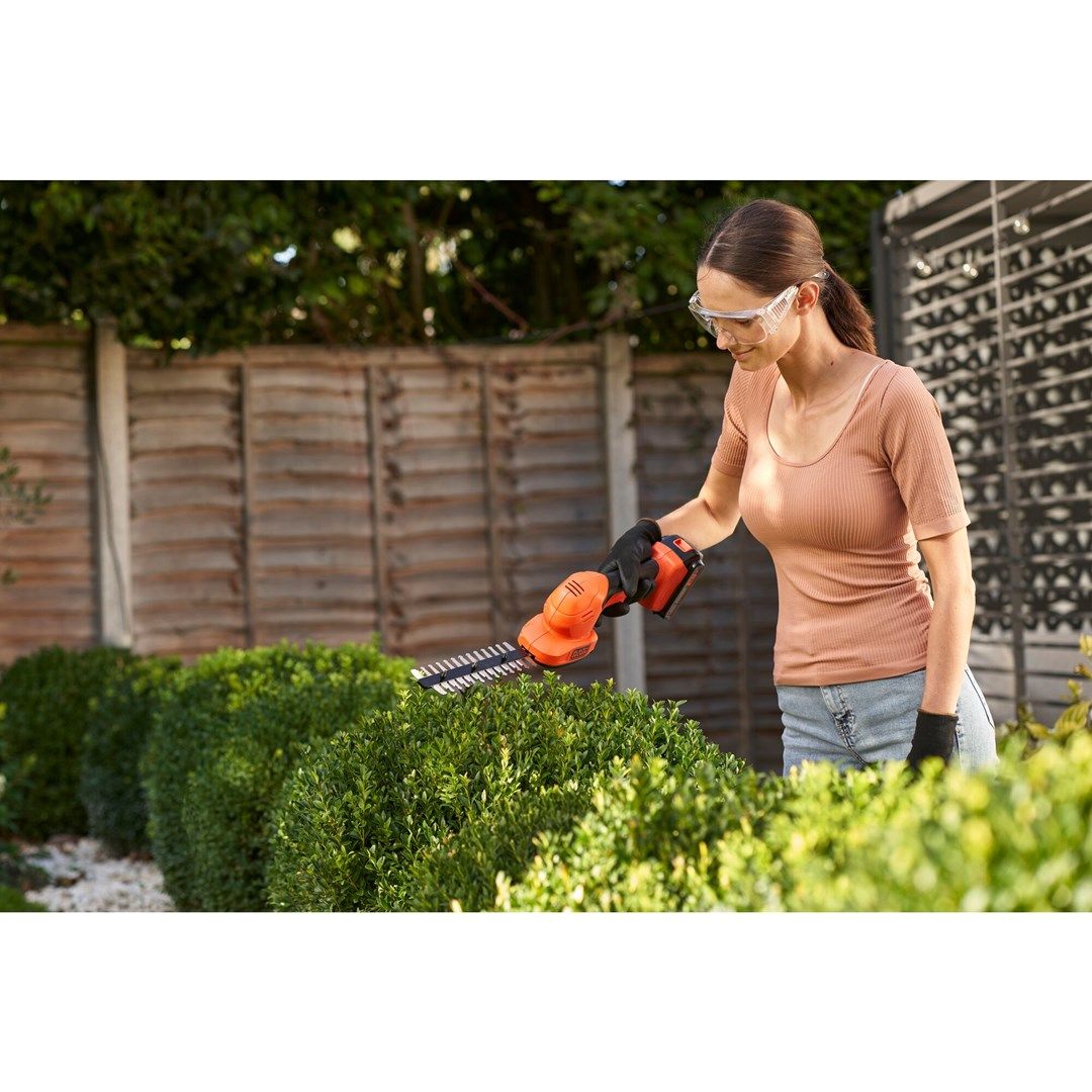 BD HEDGE & GRASS TRIMMER 18V_3