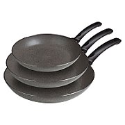 Set of 3 pans_1