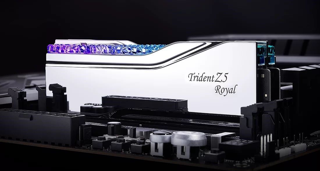 G.SKILL TRIDENT Z5 ROYAL RGB DDR5 2X16GB 6400MHZ_2