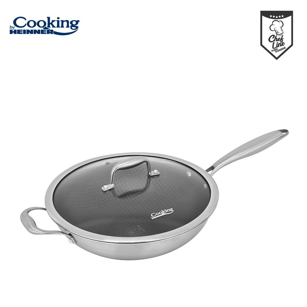 TIGAIE WOK INOX+CAPAC 30x8.5CM,TITANIUM3 Material: inox in 3 straturi Interior: acoperire ceramica cu model HONEYCOMB Exterior: inox polisat Baza INDUCTIE