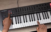 M-AUDIO Oxygen 61 (MKV) MIDI keyboard 61 keys USB Black