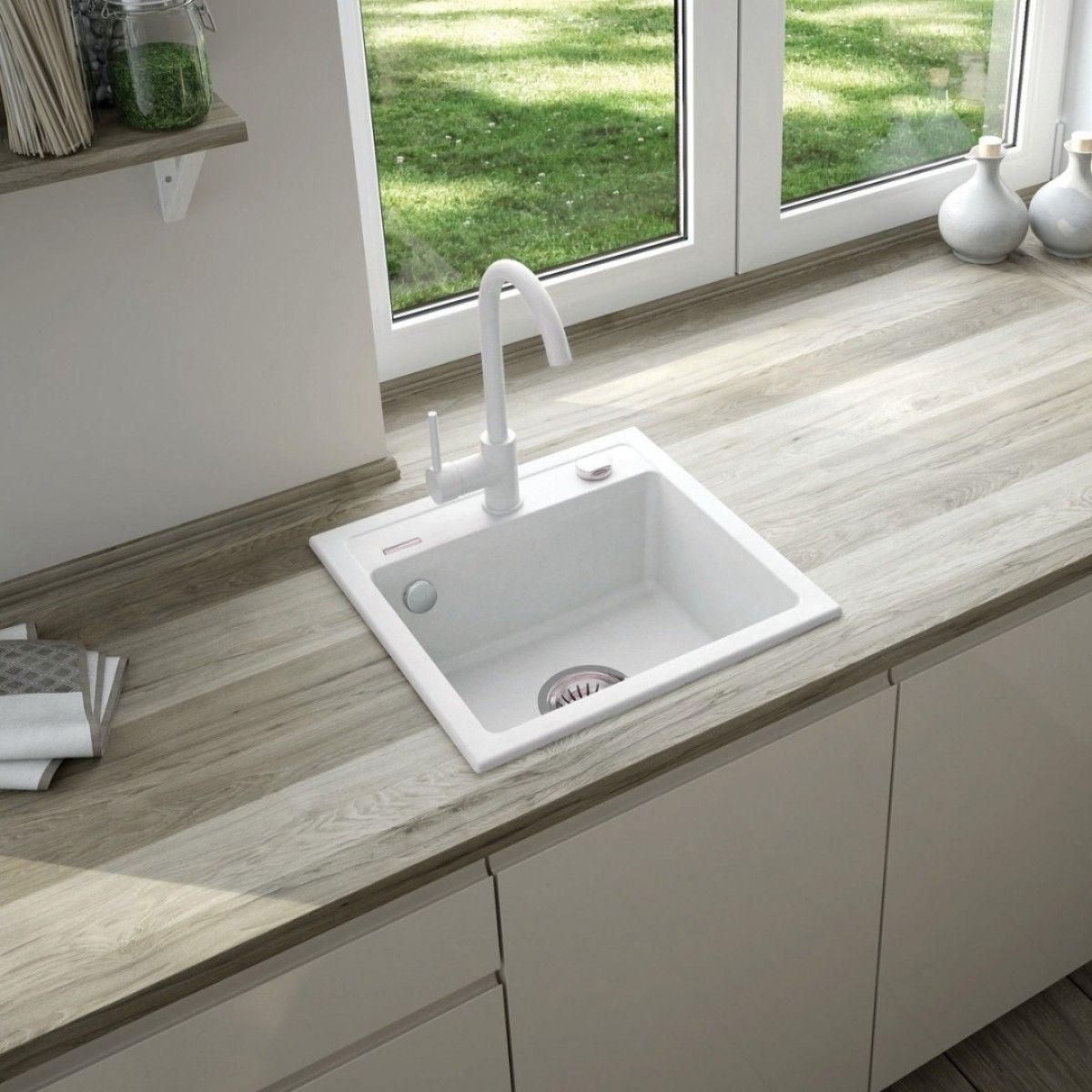 Kitchen faucet